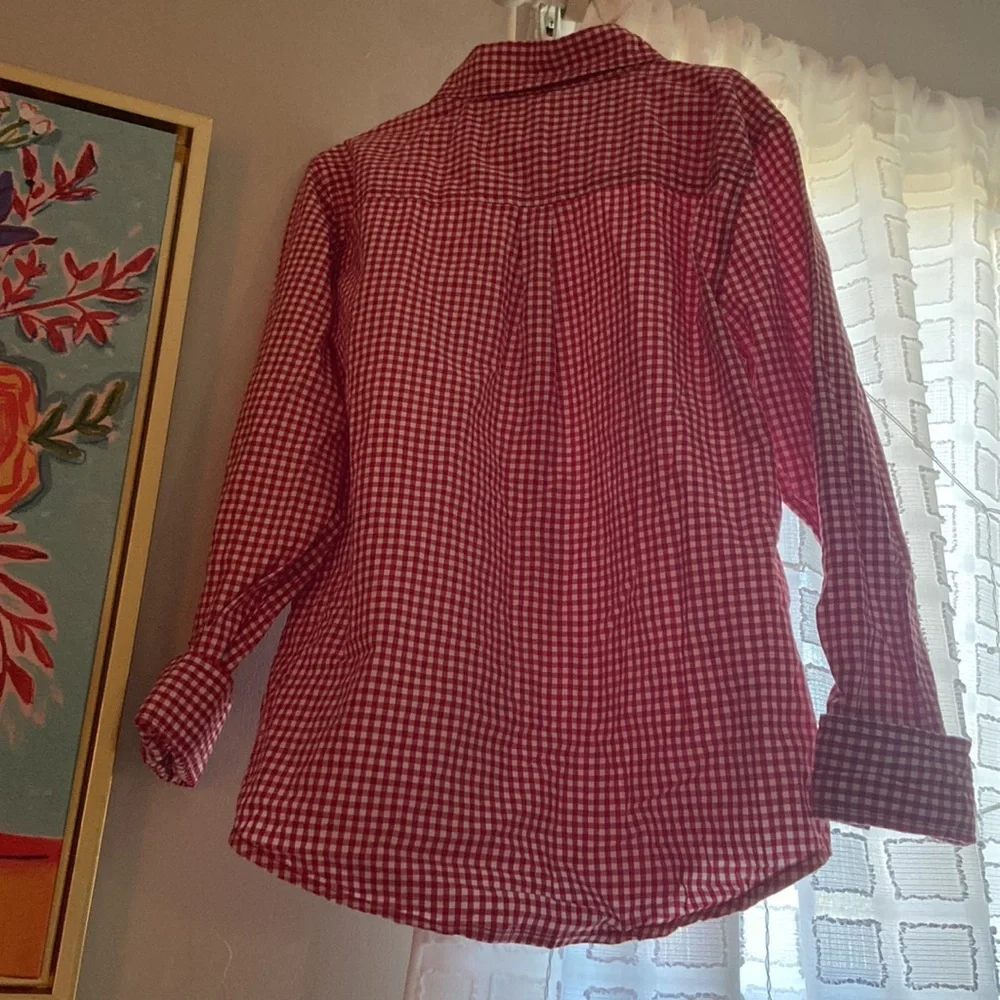 Boys button up long sleeve shirt!